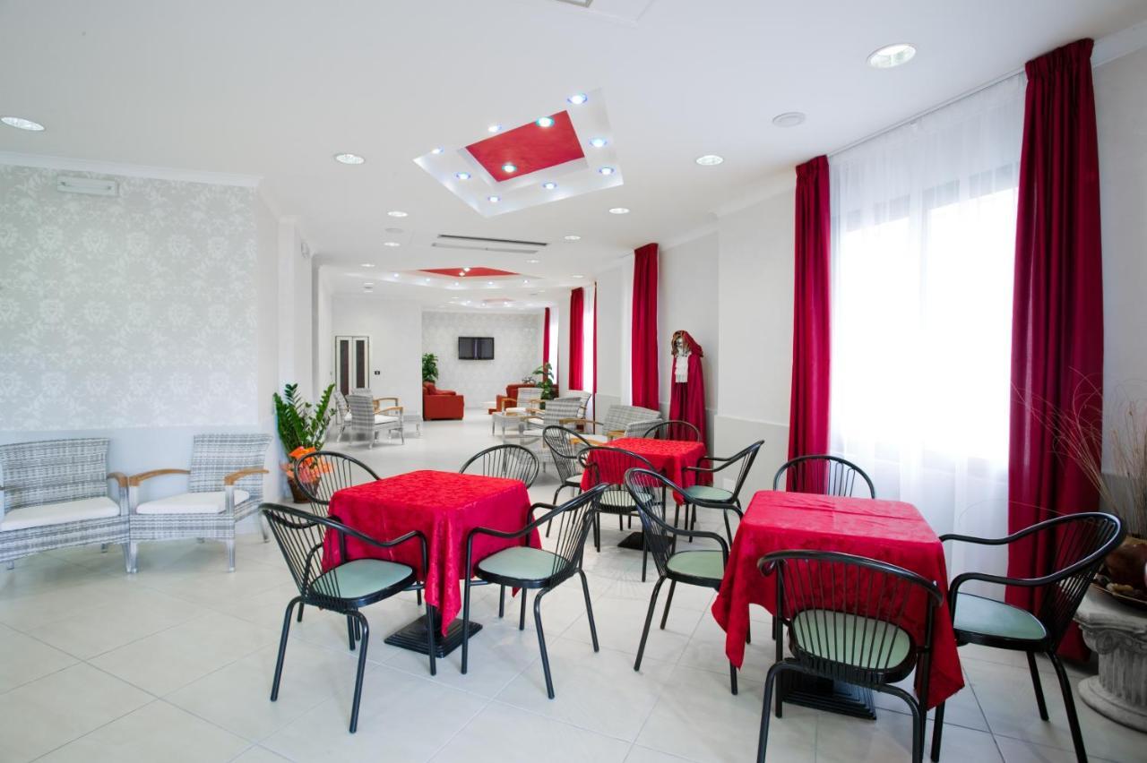 גאטאו א מארה Hotel Le Lune מראה חיצוני תמונה