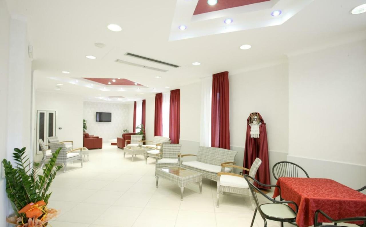 גאטאו א מארה Hotel Le Lune מראה חיצוני תמונה